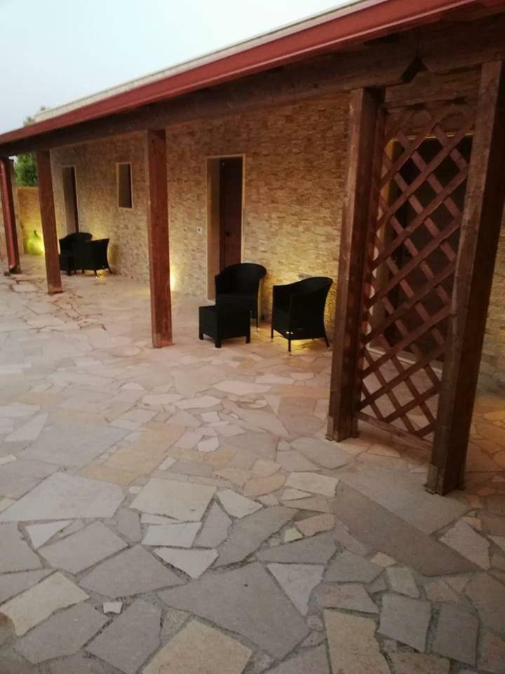 カロヴィーニョ Masseria Nzetaヴィラ エクステリア 写真